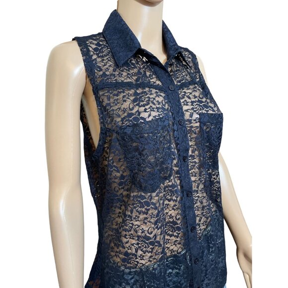 NWT Zenana Outfitters Navy Blue Lace Button Down Shirt Size Large - Picture 2 of 3